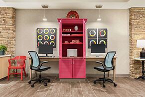 Home2 Suites by Hilton Ridley Park Philadelphia Airport South