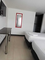 The Business Center Hotel