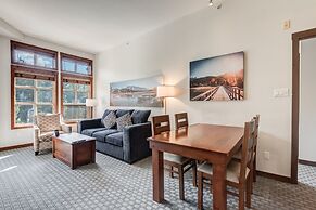 Blackcomb Springs Suites by CLIQUE