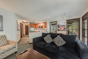 Blackcomb Springs Suites by CLIQUE