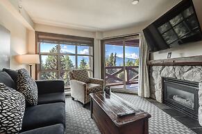 Blackcomb Springs Suites by CLIQUE