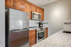 Blackcomb Springs Suites by CLIQUE