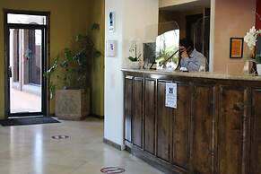 Estancia Inn