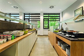 Super 8 by Wyndham Koblenz