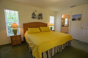 Perfect Family Gateway At Silverthorne 3 Bedroom Home by RedAwning