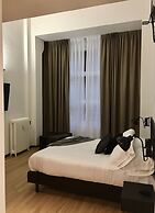 INTOMILAN  Galleria Duomo - Boutique & Design Aparthotel
