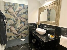 INTOMILAN  Galleria Duomo - Boutique & Design Aparthotel