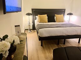 INTOMILAN  Galleria Duomo - Boutique & Design Aparthotel