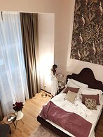 INTOMILAN  Galleria Duomo - Boutique & Design Aparthotel