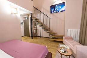 INTOMILAN  Galleria Duomo - Boutique & Design Aparthotel