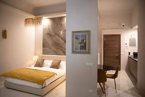 INTOMILAN  Galleria Duomo - Boutique & Design Aparthotel