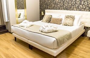 INTOMILAN  Galleria Duomo - Boutique & Design Aparthotel