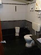 Hotel Happy Home The Lake Paradise