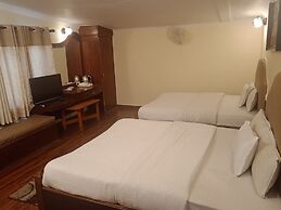 Hotel Happy Home The Lake Paradise