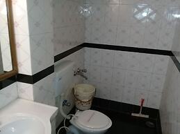 Hotel Happy Home The Lake Paradise