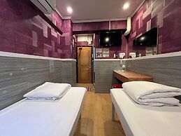 Just Inn on Nathan Road