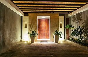 Kedonganan Beach Villas