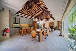 Kedonganan Beach Villas