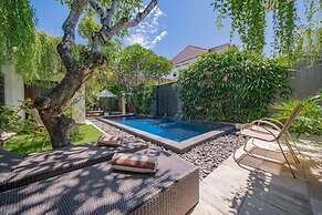 Kedonganan Beach Villas