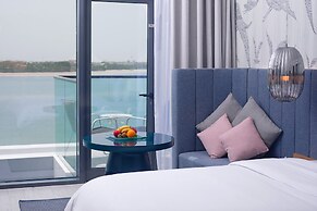 C Central Resort the Palm