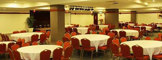 Mayres Hotel Kota Tinggi