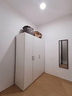 Manhattan Suite ITCC Penampang