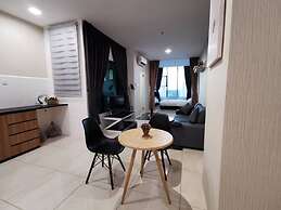 Manhattan Suite ITCC Penampang