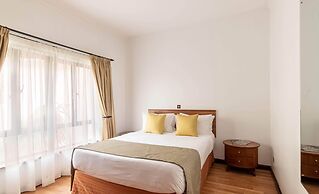 Cysuites Apartment Hotel