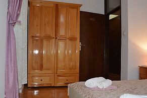 Montenegro Backpackers Home Kotor