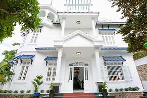 7S Hotel Lam Villa & Resort