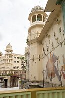 Shree Vallabh Vilas Lords Plaza Nathdwara - Pure Veg