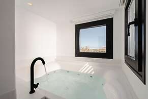 Kalea Luxury Villas