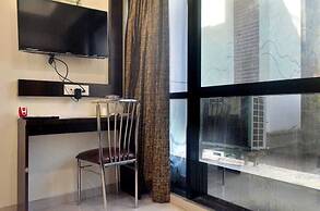 THE BEST HOTEL MUMBAI