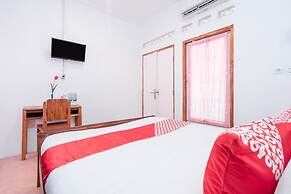 OYO 1592 Gading 4u Homestay