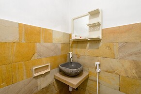 OYO 1592 Gading 4u Homestay