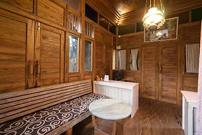 OYO 1592 Gading 4u Homestay