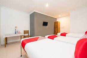 OYO 1592 Gading 4u Homestay