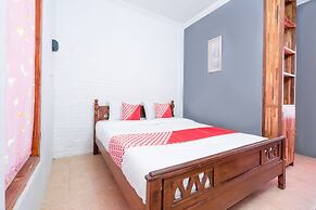 OYO 1592 Gading 4u Homestay