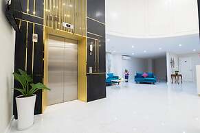 The Gandamar Hotel
