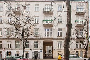 Blue Happy Apartment