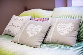 Blue Happy Apartment