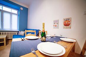 Blue Happy Apartment