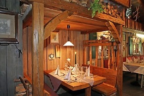 Untere Mühle 1