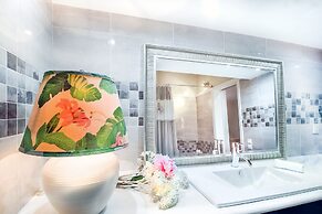 Hidden Gem 2 Bedroom near City Center