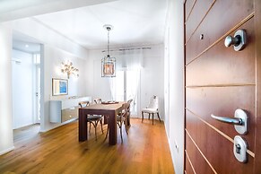 Hidden Gem 2 Bedroom near City Center