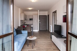 Fonte Laurentina Apartments