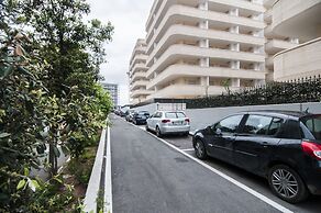Fonte Laurentina Apartments