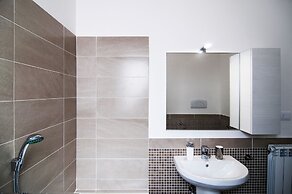 Fonte Laurentina Apartments