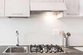 Fonte Laurentina Apartments