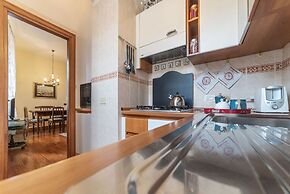 Domus Aurea & Colosseo Sweet Flat 